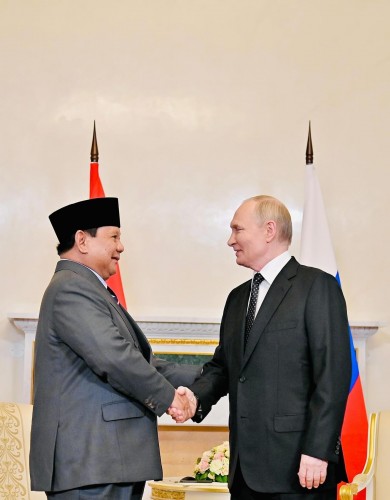 Presiden Prabowo Disamhut Hangat Presiden Putin