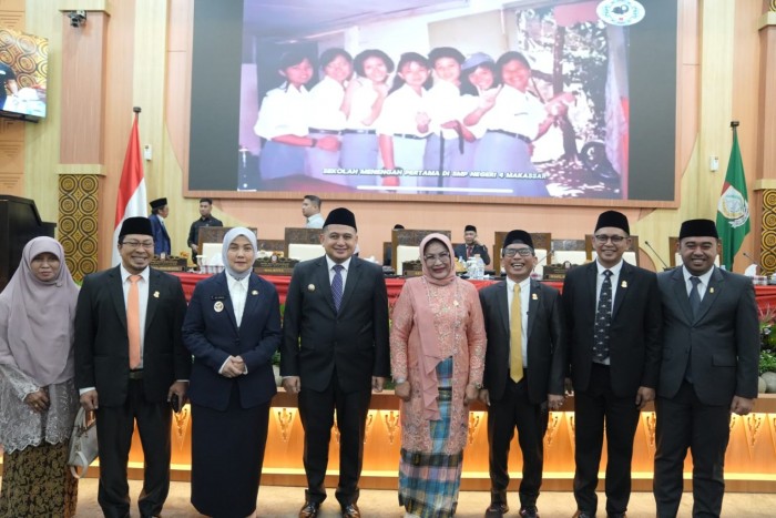 Hadiri PAW Prof Apiyati, Walikota Makassar Tekankan Pentingnya Sinergitas Pemkot dan DPRD 