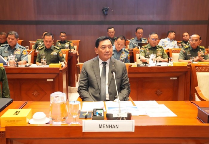 Menhan RI Raker Bersama Komisi I DPR RI