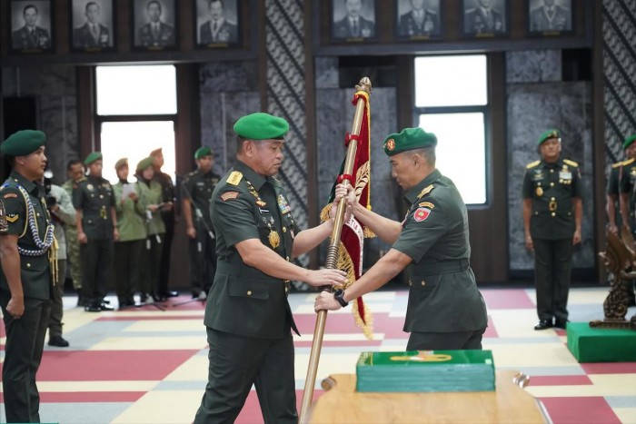Tongkat Kepemimpinan Kodam XIV/Hasanuddin Berganti, KASAD Pimpin Sertijab di Mabesad