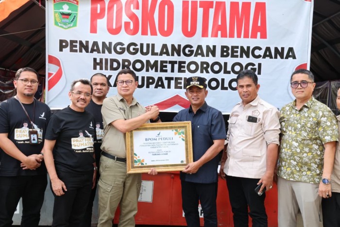 Taruna Ikrar Kepala BPOM RI , Bekerja Cepat dan Senyap Pastikan Stok Obat Instalasi Farmasi di Padang Aman