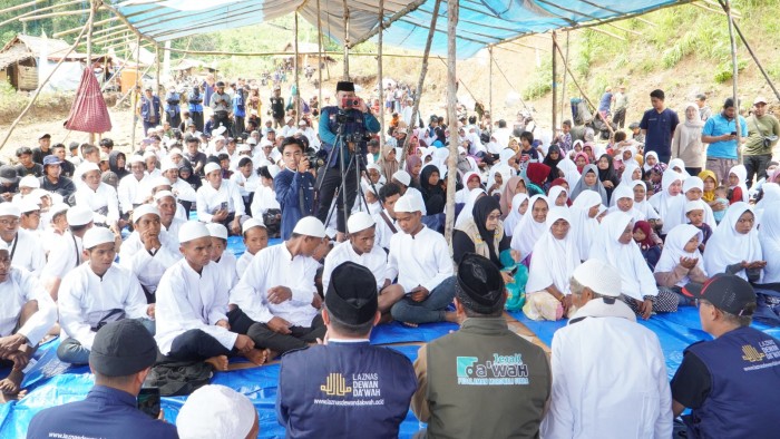 200 Orang Suku Tau Taa Wana Ikrarkan Syahadat di Pedalaman Gunung Tua