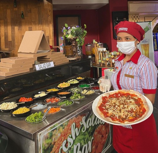 Murah Banget, Makan Pizza Sepuasnya hanya 125 Ribu di Swiss Belinn Panakkukang Makassar
