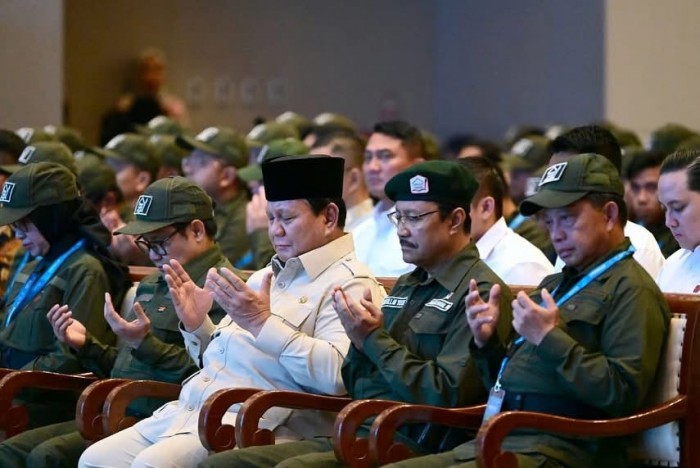 Presiden Prabowo Subianto Berikan Pengarahan kepada Guru dan Kepala Sekolah Rakyat